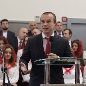 Андрій Дежнюк