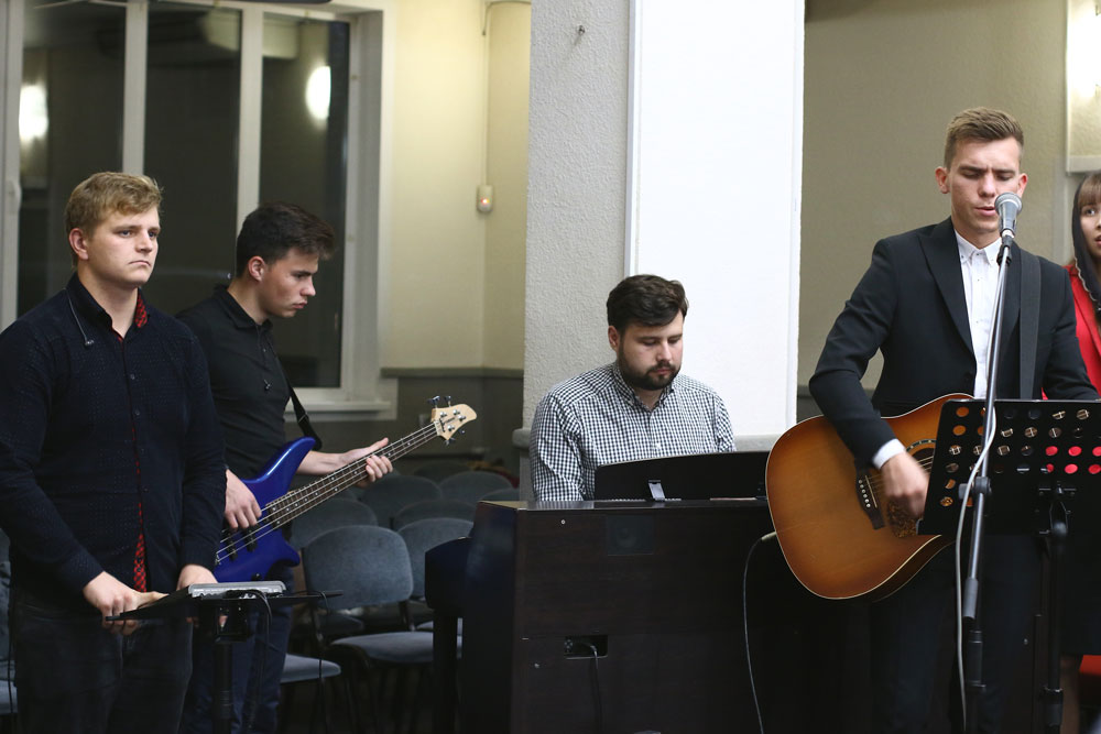 Молодіжний хор