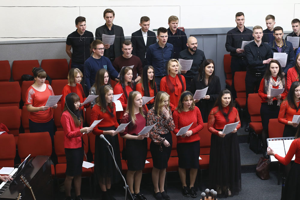 Молодіжний хор