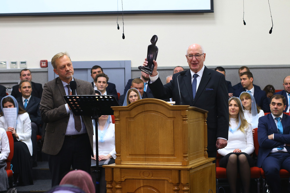 пастор Пекко (Pekka Ylenius) з церкви "Салем" м.Тампере