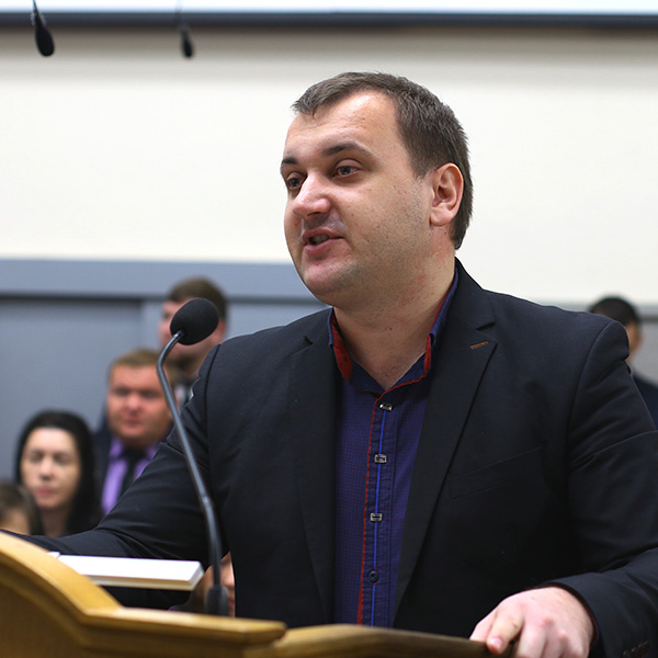 Ігор Стадник