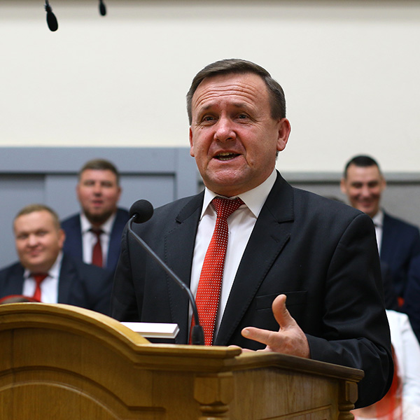 Микола Каленик