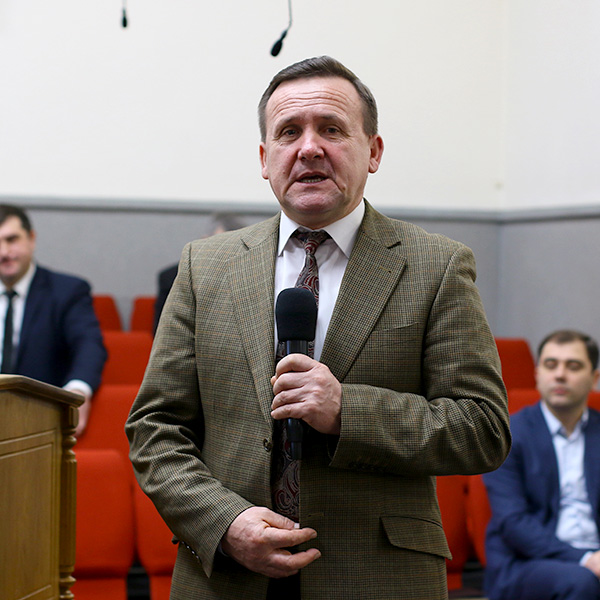 Микола Каленик