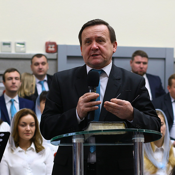 Микола Каленик