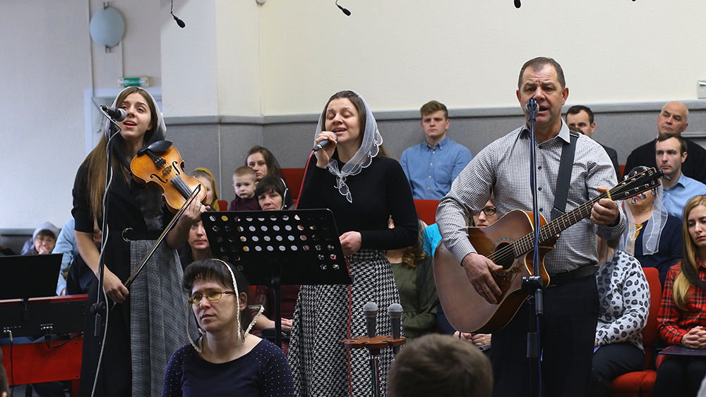 Петро, Анастасія та Олена