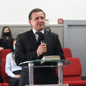 Микола Каленик