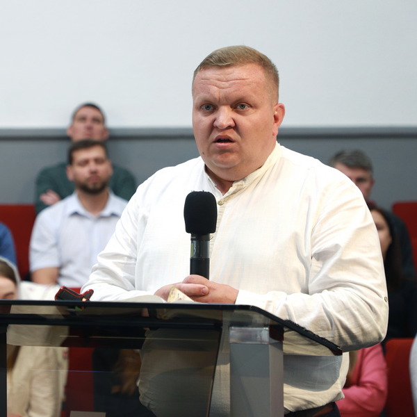 Андрій Мартинюк