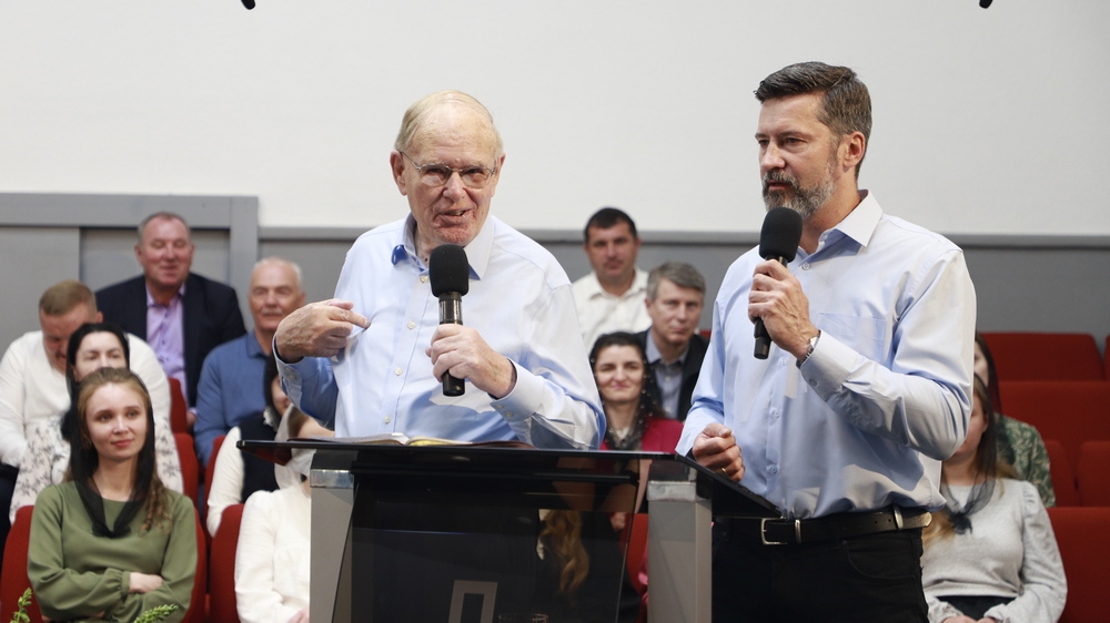 Девід Хасавей