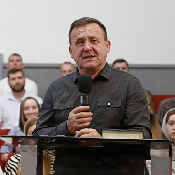 Микола Володимирович Каленик