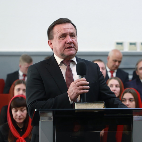 Микола Володимирович Каленик