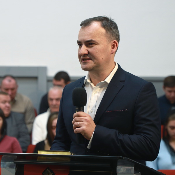 Олександр Продувалов