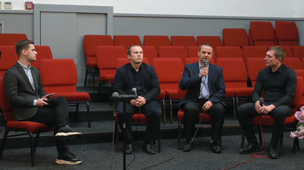 Відповіді на питання