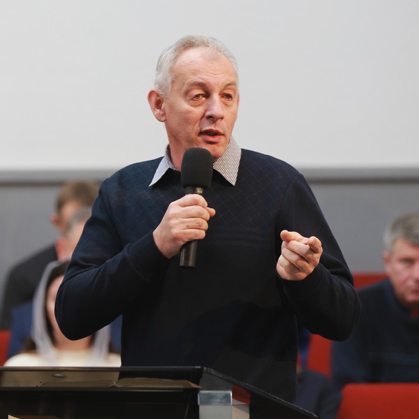 Віктор Давидюк (пастор, церква з Приморського, Одеська обл.)