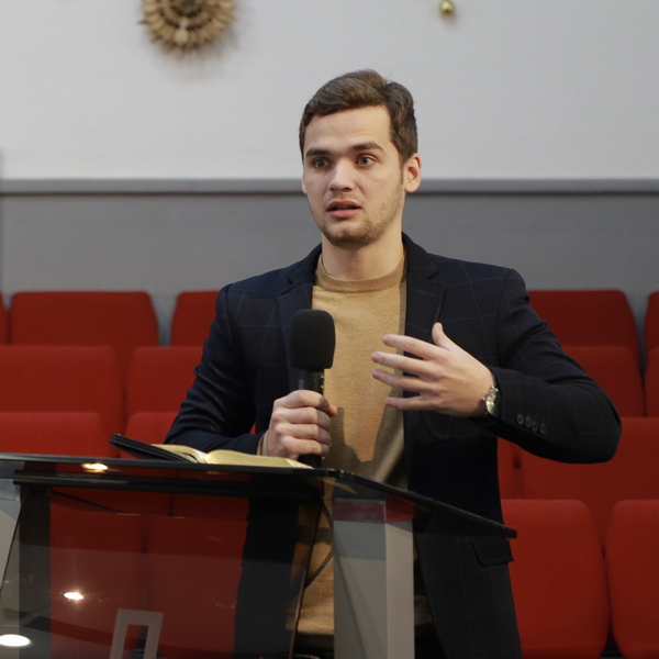 Павло Поступайло