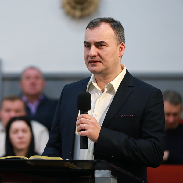 Олександр Продувалов