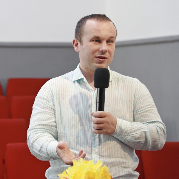 Андрій Дежнюк