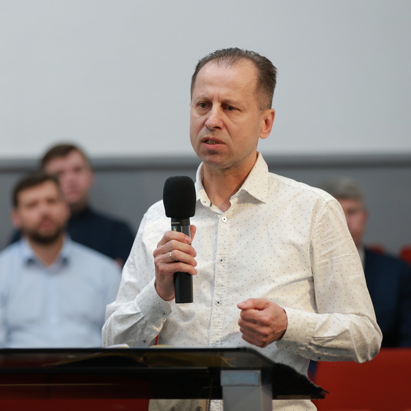 Андрій Кондратьєв