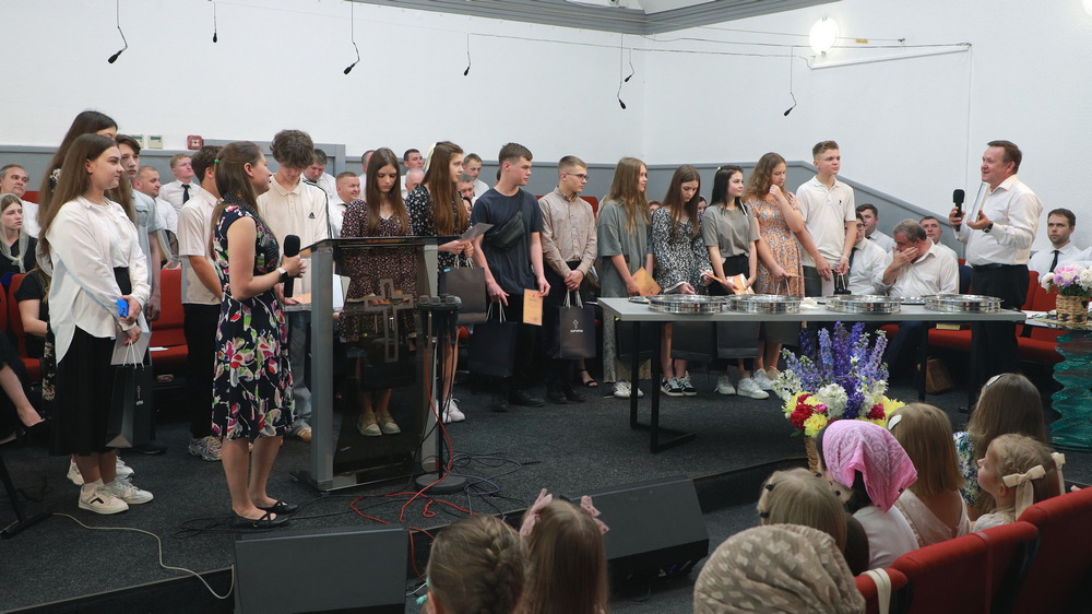 Випускники недільної школи