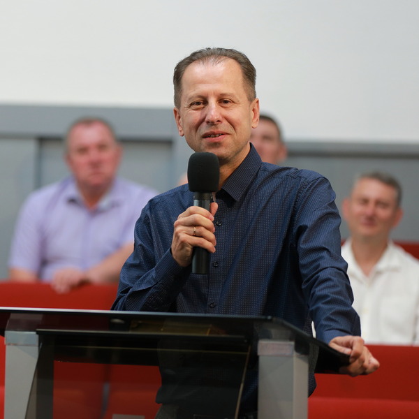 Андрій Кондратьєв