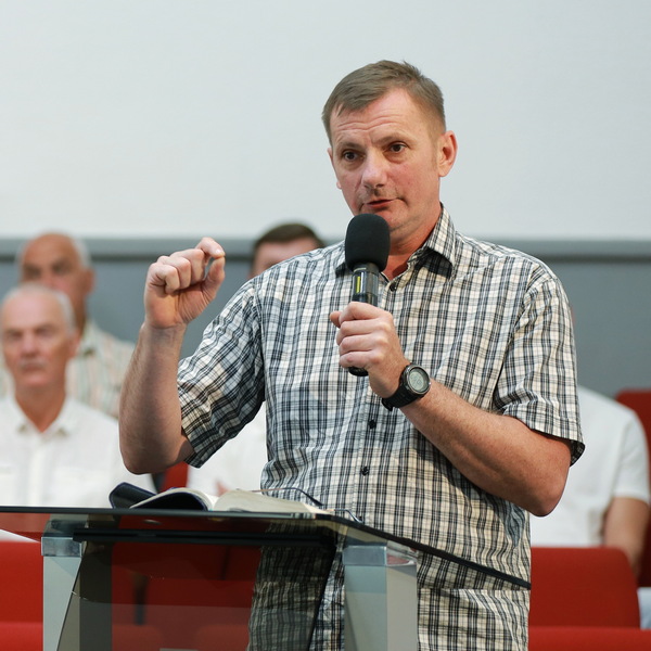 Олександр Максименко