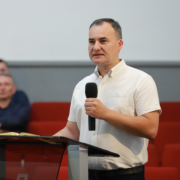 Олександр Продувалов