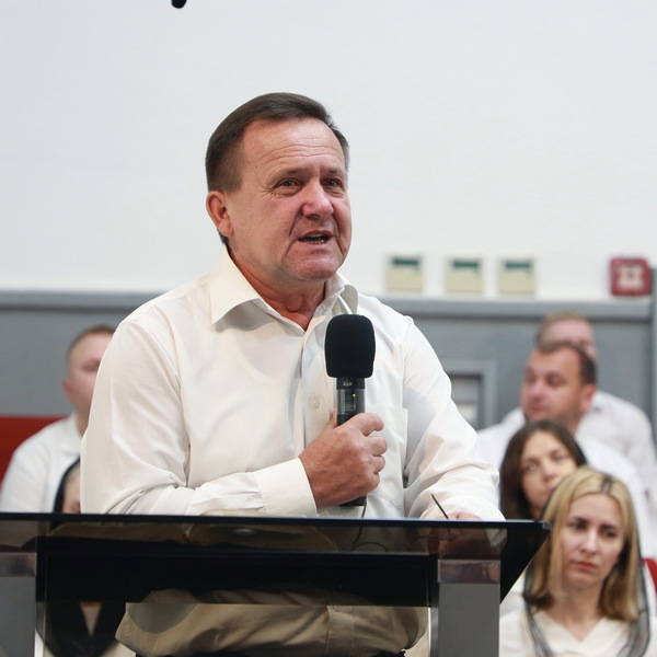 Микола Володимирович Каленик