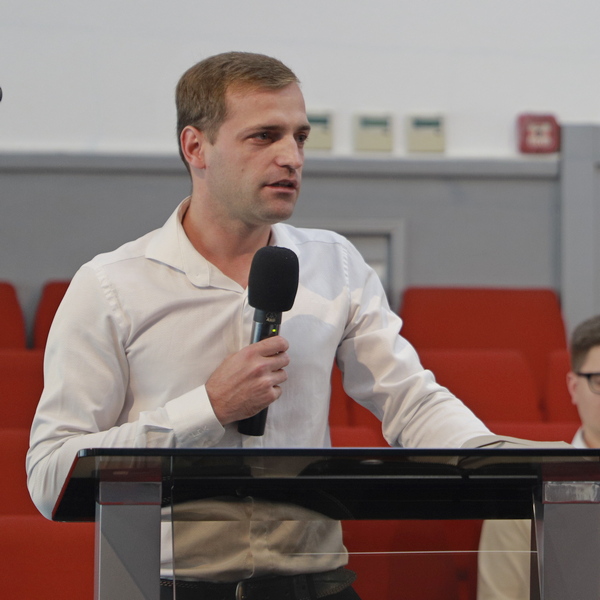 Дмитро Михайлов