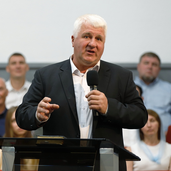 Сергій Руденко (церква в Мотовилівці)