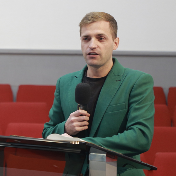 Дмитро Михайлов