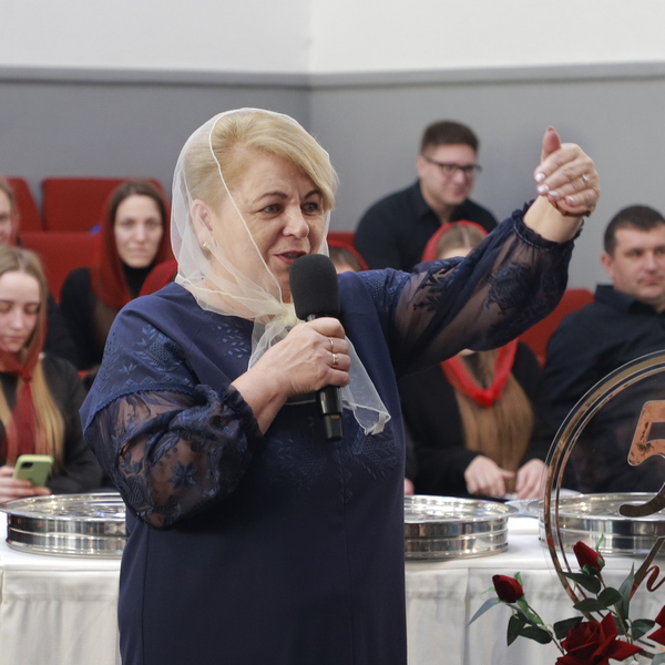 Ніна Савочка