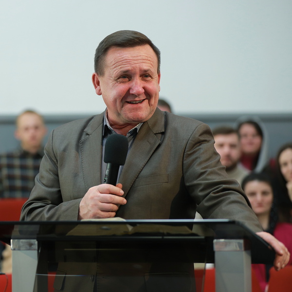 Микола Володимирович Каленик