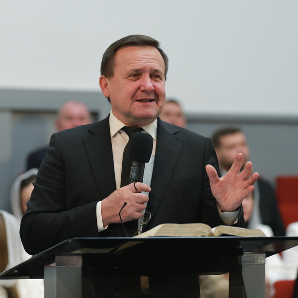 Микола Володимирович Каленик