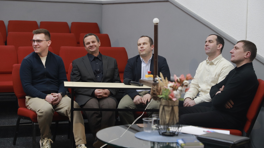 Команда служителів