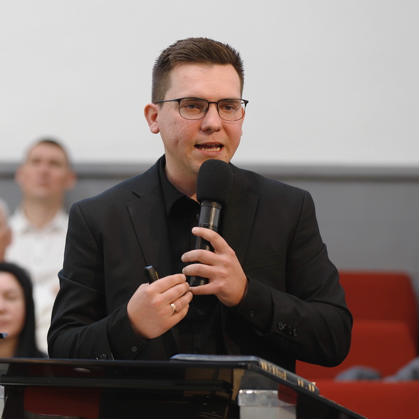 Сергій Каленик