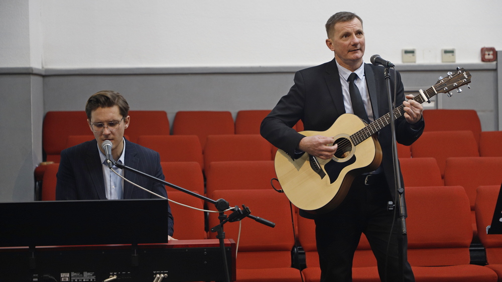 Олександр та Петро