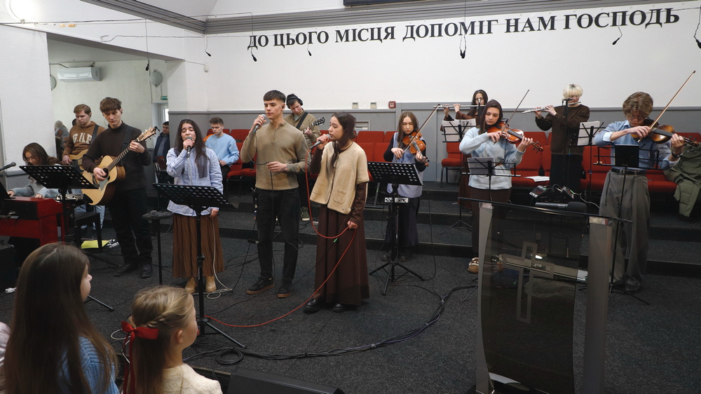 гурт Відроджені