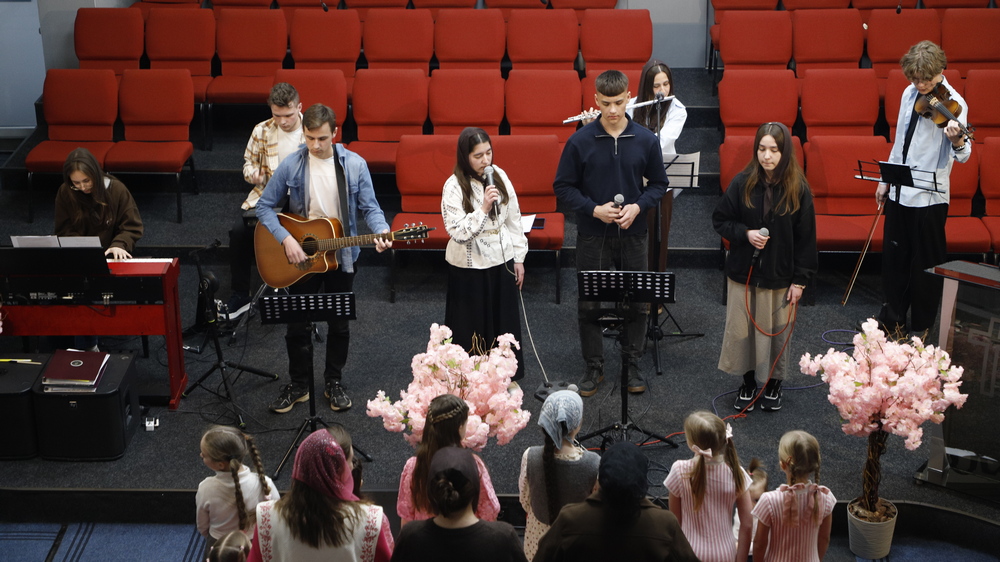 гурт Відродженні